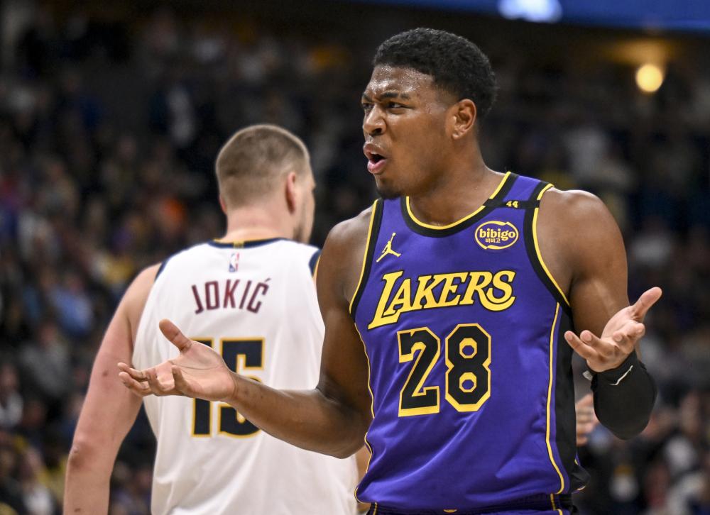 深夜亲自送 深夜亲自送