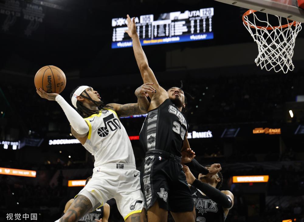 显得尤为关 显得尤为关